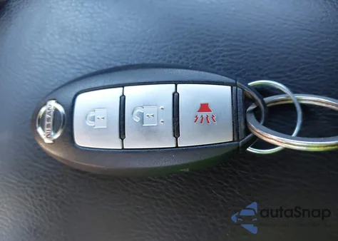 2014 Nissan Rogue Sv z USA, uszkodzony, nr VIN 5N1AT2MV2EC822765